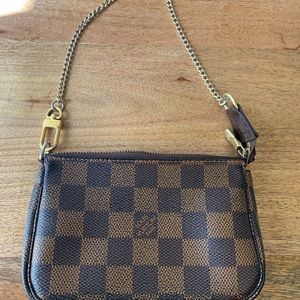 LV Mini Pochette Damier Ebene
